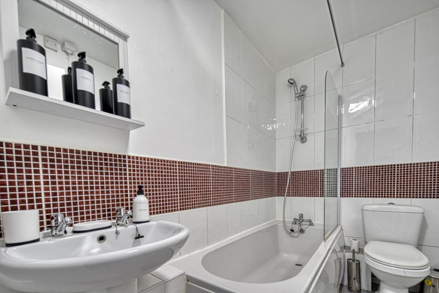 Central Nottingham 3 Bed House With Driveway Buitenkant foto